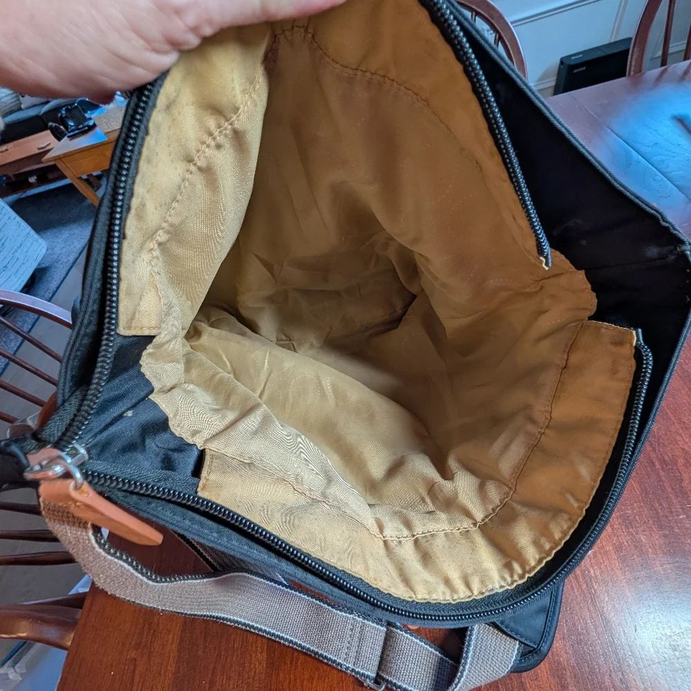 PacaPod Shoulder Diaper Bag